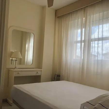 Crown Club Marbella Hotel 3*