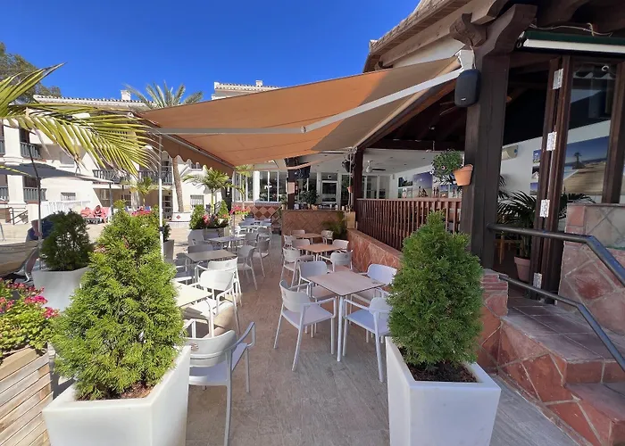 Hotel Crown Club Marbella 3*